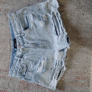 🌞2 for 15! Blnts distressed shorts